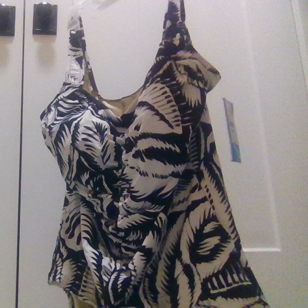NWT Plus Size Bathing Suit